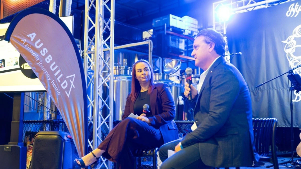 Joint Managing Director Ausbuild Matthew Bell speaking with Belinda Boyce at Moreton Daily Business Circle